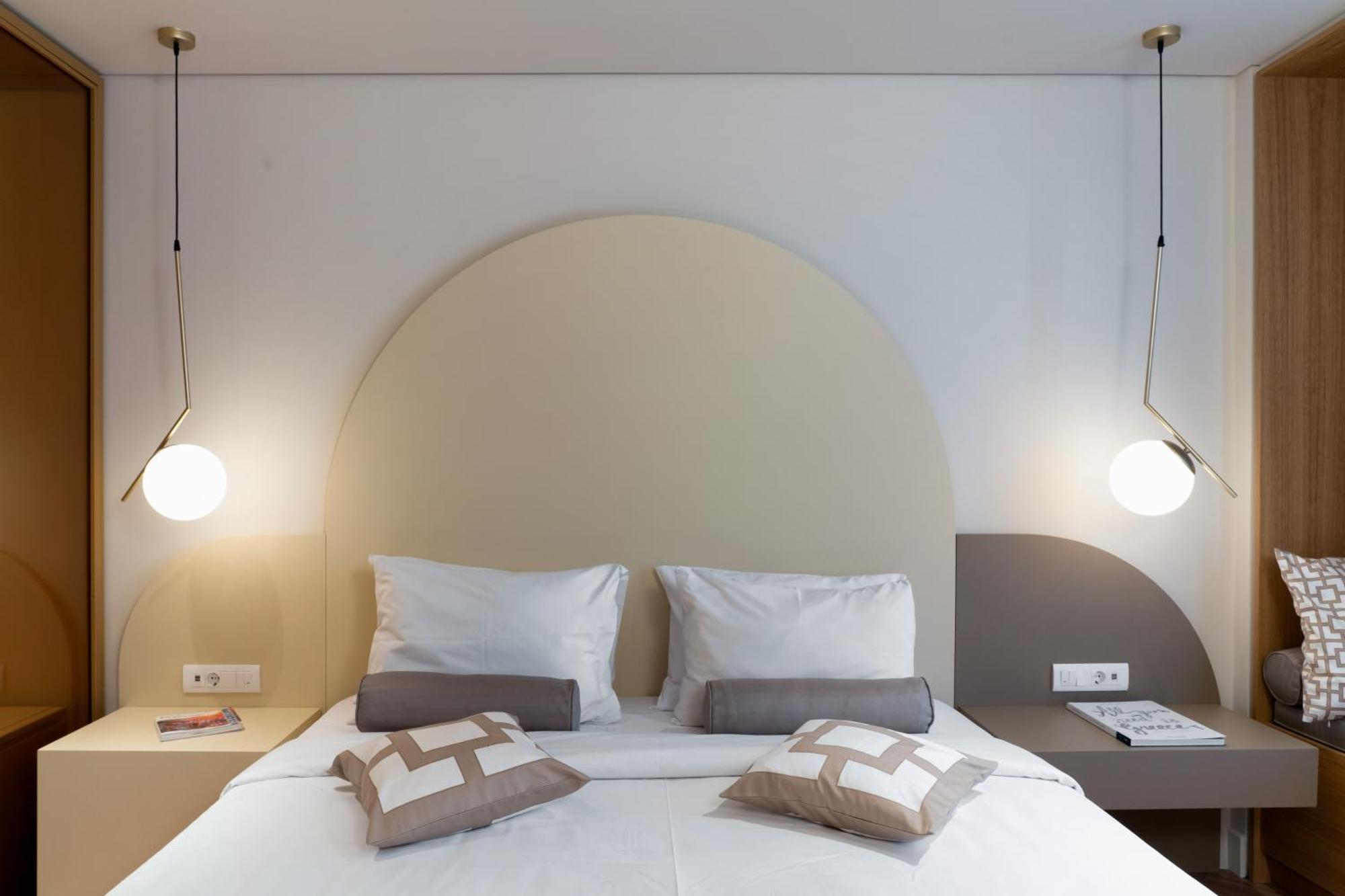 Dion Luxury Suites Athens Exterior photo